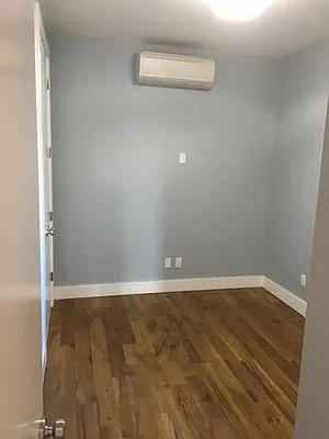 Rented by Bloom Real Estate Group | media 28