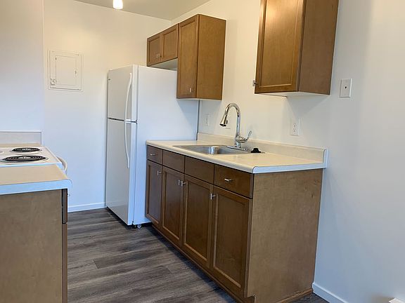 3rd image of 9800 5th Ave NE APT 202