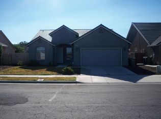 544 Bedford Ct, Los Banos, CA 93635