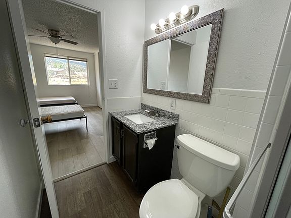 5th image of 315 W Mountain View Dr #2