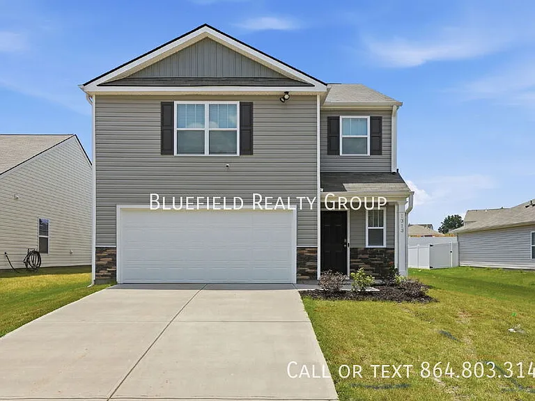 1313 Duffers Ln — Photo 2