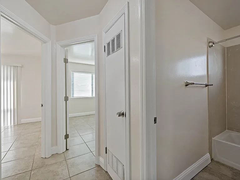 1423 57th Ave #1425C — Photo 28
