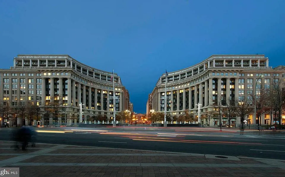 701 Pennsylvania Ave #1123