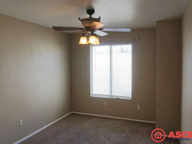 9521 Thistlewood Ct (W & A) — Photo 7