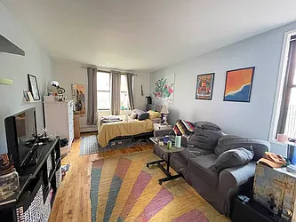 Rented by Best Apartments North Inc