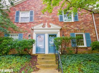8317 Kingsgate Rd #517, Springfield, VA 22152