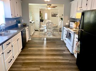 157 Samuel St, Beaver Falls, PA