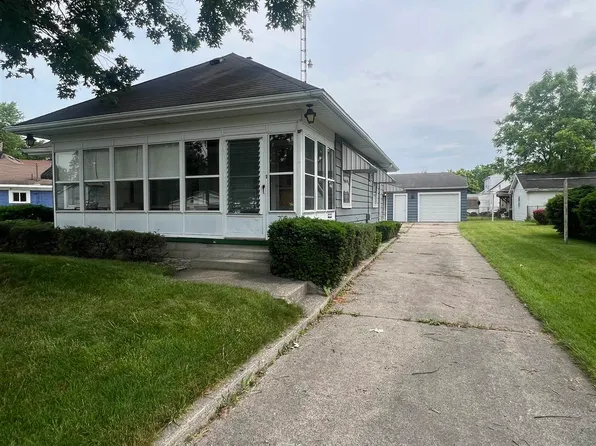 708 Meade St, Saginaw, MI 48602