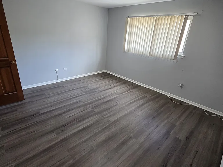 8923 Knight Ave #215 — Photo 5
