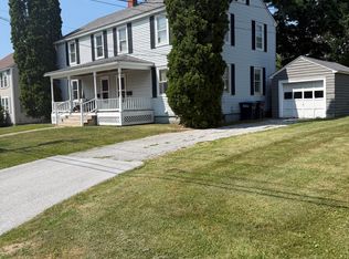 69 Ferris St, Saint Albans, VT 05478