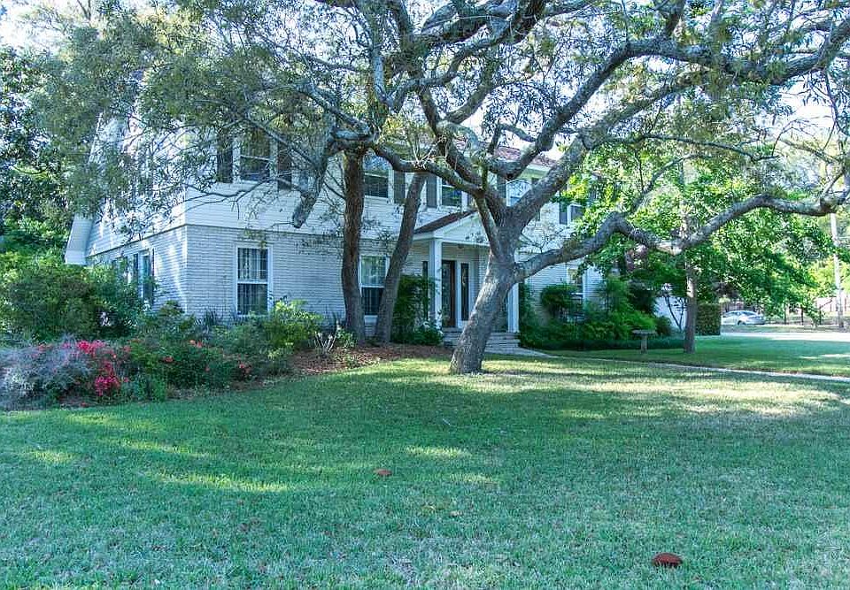 1st image of 1960 Seville Dr
