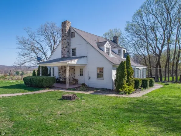 17 Fenwick Rd, Frankford Twp., NJ 07822
