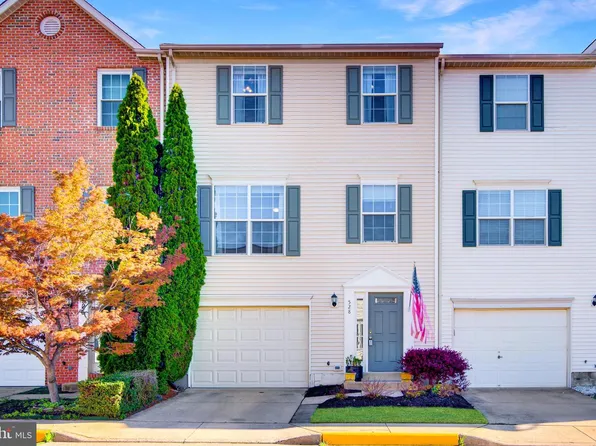 528 Tuliptree Sq NE, Leesburg, VA 20176