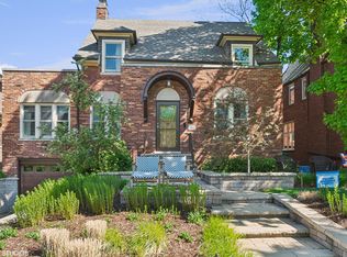 426 Lenox St, Oak Park, IL 60302
