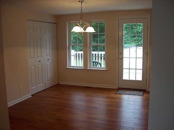 3rd image of 6525 Deerskin Dr