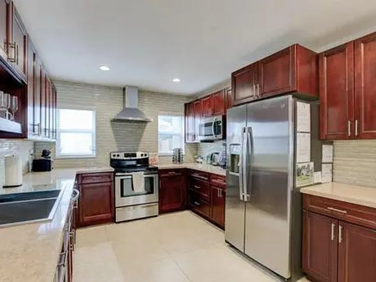 3170 NW 68th Ct #3170 — Photo 22