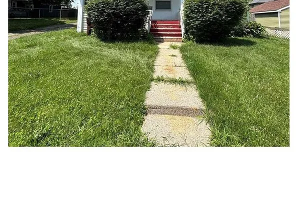 1810 Coleman Ave, Lansing, MI 48910