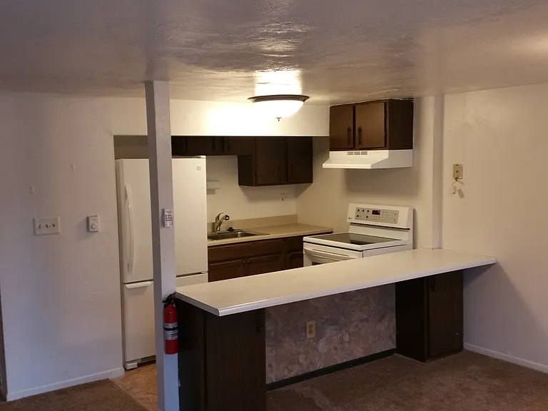 Hampshire Estates Apartments and Self Storage — Photo 45