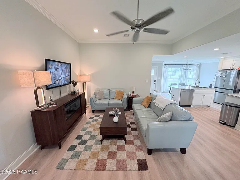 1039 Lillian Michel Dr — Photo 7