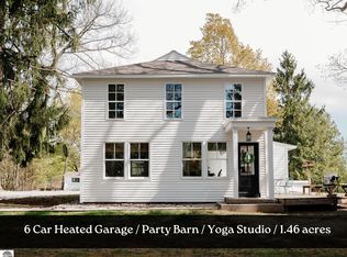 9200 N Long Lake Rd, Traverse City, MI 49685