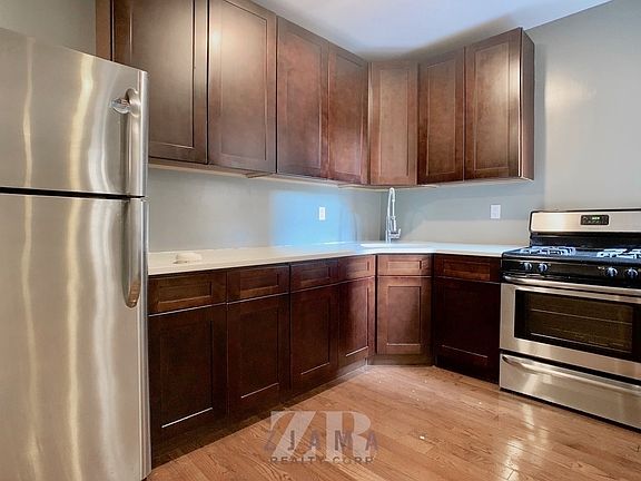 2nd image of 236 New York Ave #Ll2