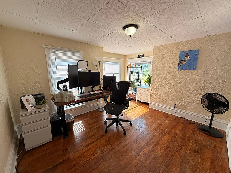 425 Fuller Ave SE — Photo 40