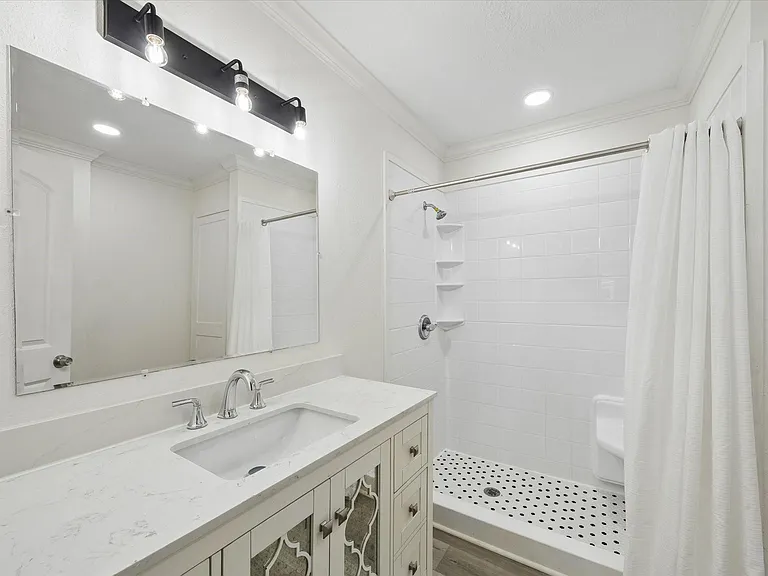 1079 Redfish St — Photo 10