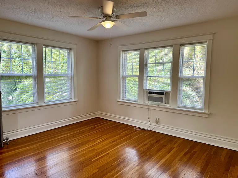 2419 Sutton Blvd #3N — Photo 19