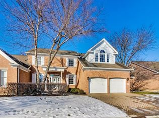 5 N Old Mill Ln, Burr Ridge, IL 60527