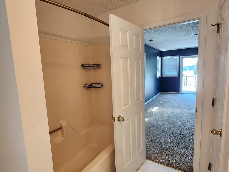 118 Wyndward Ct — Photo 17