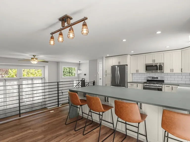 12225 SE 204th St — Photo 9