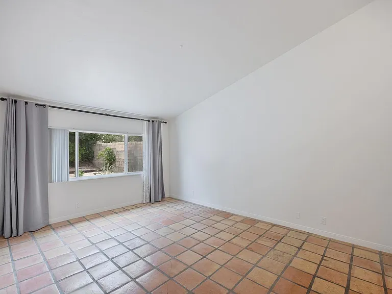 1114 Evenstar Ave — Photo 22