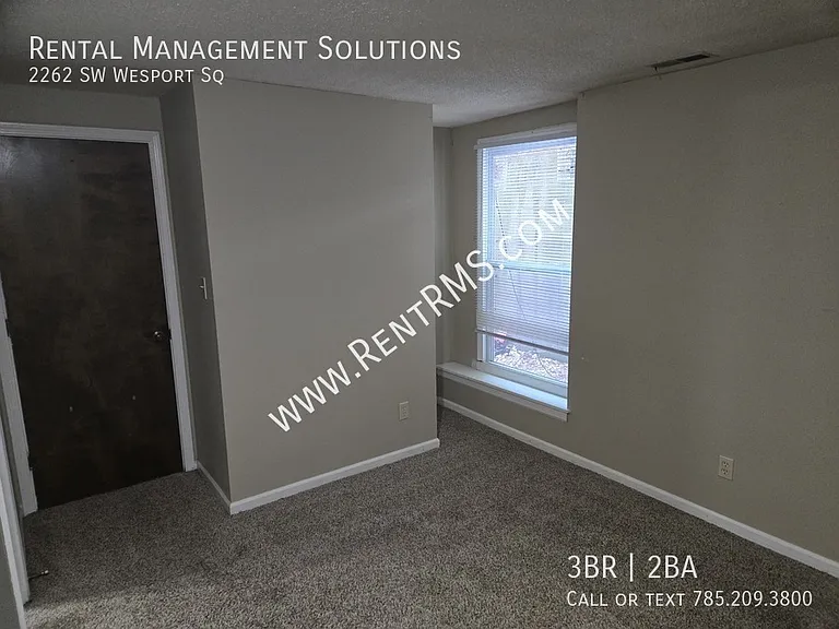 2262 SW Westport Sq — Photo 16