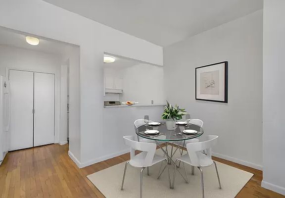 2nd image of 173 Smith St #4E