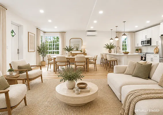 Living room, photo 2