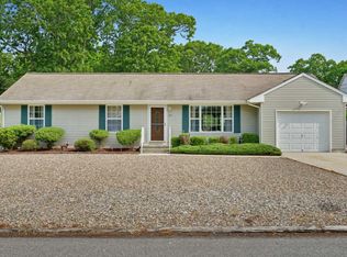 223 Bay Blvd, Bayville, NJ 08721