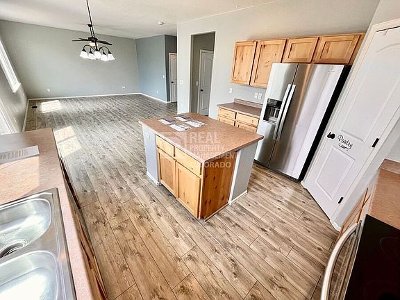 5th image of 362 Shadowbrook Dr