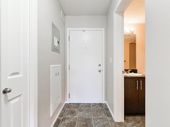 5th image of 12035 22nd Ave SW #409