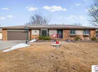 6705 Brookridge Dr, Omaha, NE 68137