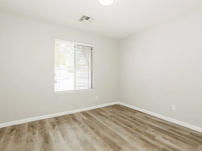 1936 E Dust Devil Dr — Photo 13