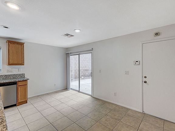 4th image of 77 Jewel Mine Ave