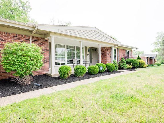 3rd image of 356 Sudbury Ln