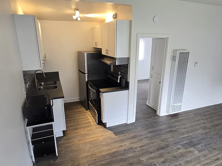 Pacific Villas — Photo 38