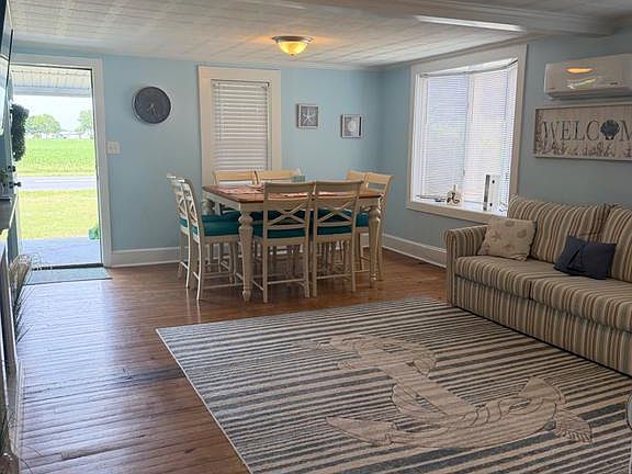 3rd image of 30566 Gull Point Rd