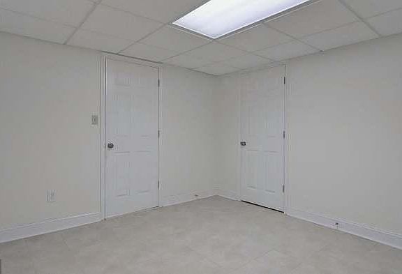 5th image of 6075 Arlington Blvd