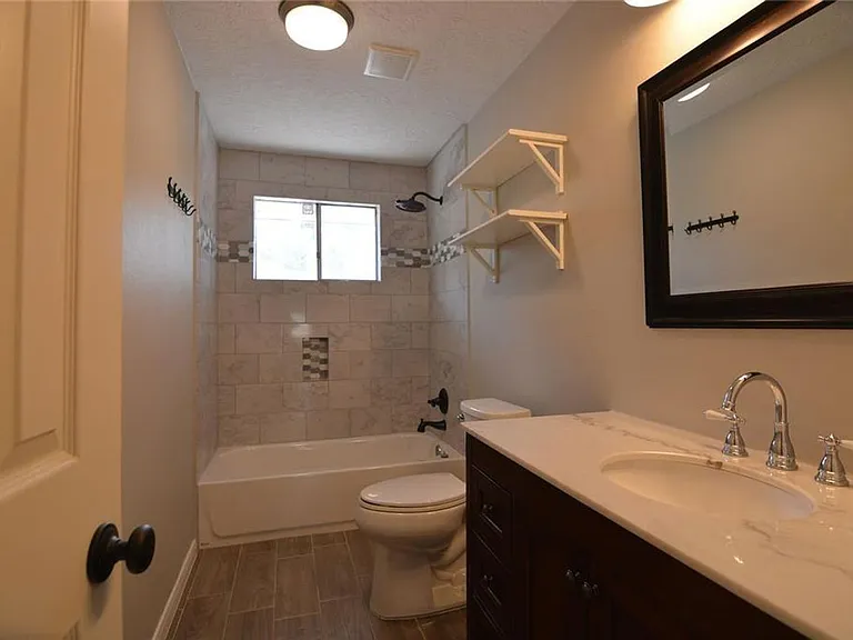 19118 Challe Cir W — Photo 19