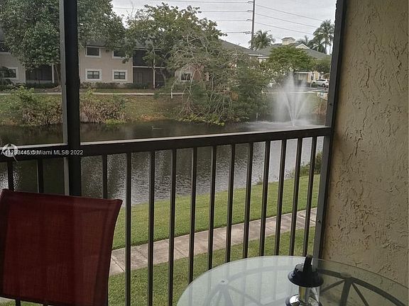 5th image of 4062 NW 87th Ave #4062