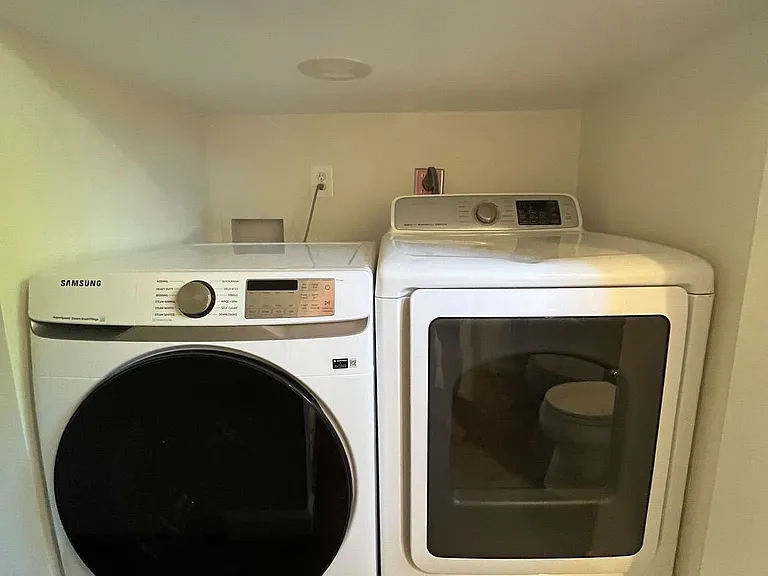3440 Skyview Ter — Photo 47
