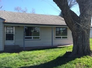 3052 SW Kirk Ave, Pendleton, OR 97801