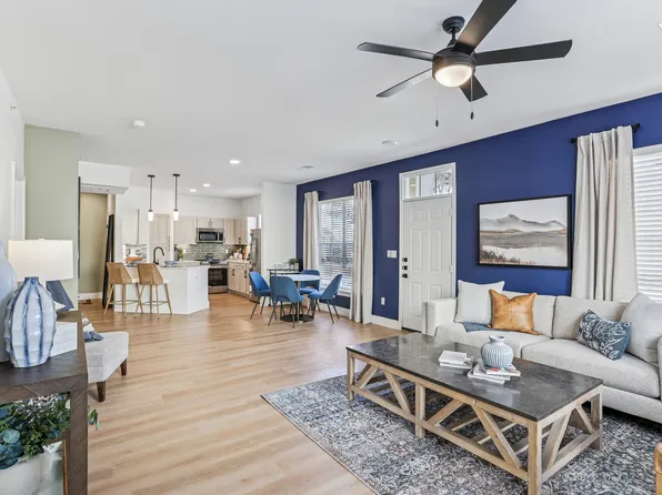 Flatiron District at Austin Ranch